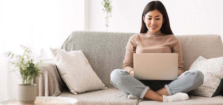 woman laptop